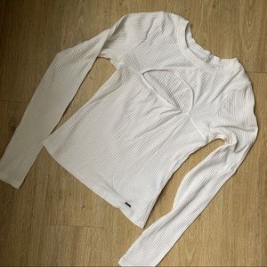 Hollister peekaboo slit long sleeve top